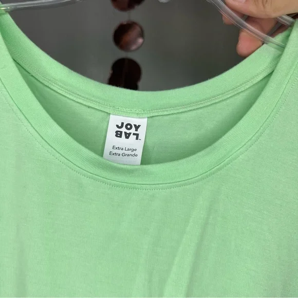 🌸Joylab Green crop top Size extra large - Picture 2 of 3